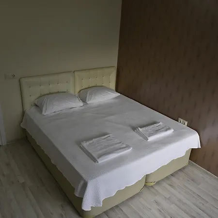 سكن özlü Apart شقة فندقية *