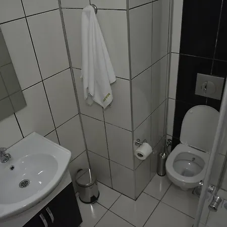 سكن özlü Apart